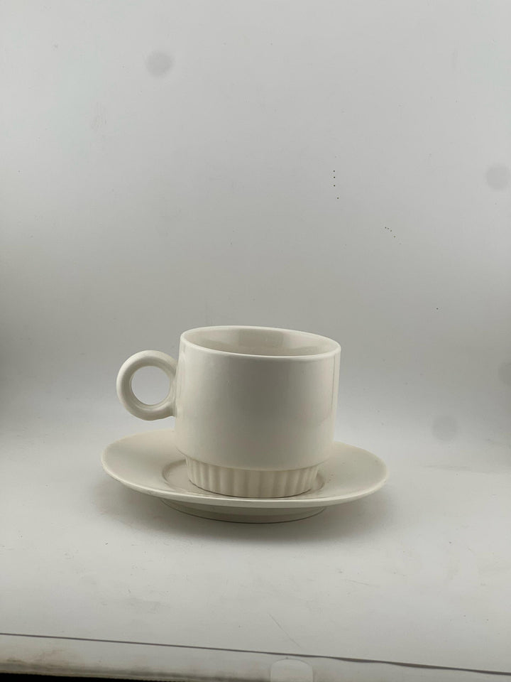 Lot de 6 Tasses à Café en Porcelaine avec Soucoupes – Élégance et Raffinement - La boutique secrète