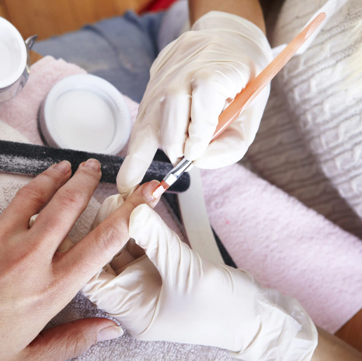 Gants Jetables en Latex – Multi-Usage, Résistants et Confortables (Boîte de 100) - La boutique secrète