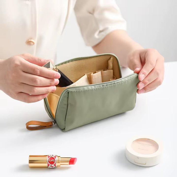 Trousse de maquillage imperméable et multifonctionnelle