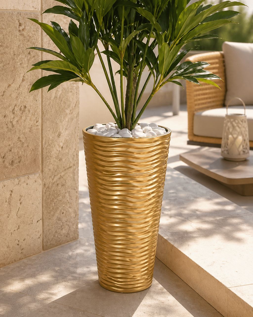 Cache-Pot Ondulé Design – Blanc &amp; Or | Grand Pot Décoratif Intérieur/Extérieur