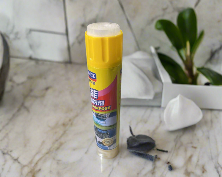 Spray Moussant Nettoyant Multi-Usages – Voiture & Maison
