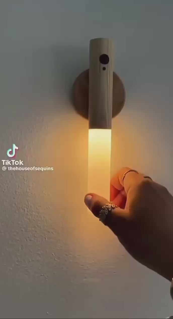 Lampe LED Magnétique en Bois – Détecteur de Mouvement &amp; Rechargeable USB