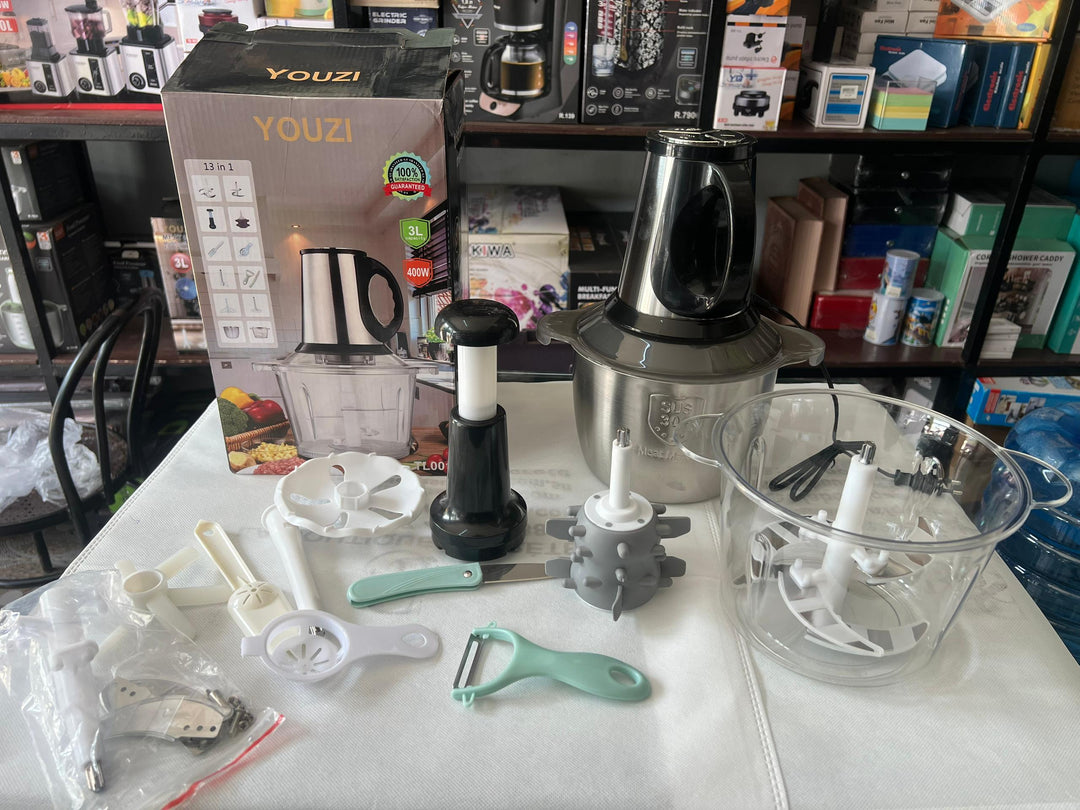 Mixeur Multifonction YOUZI 13 en 1 – 3L – 400W – Coupe, râpe, émince, hache et pétrit