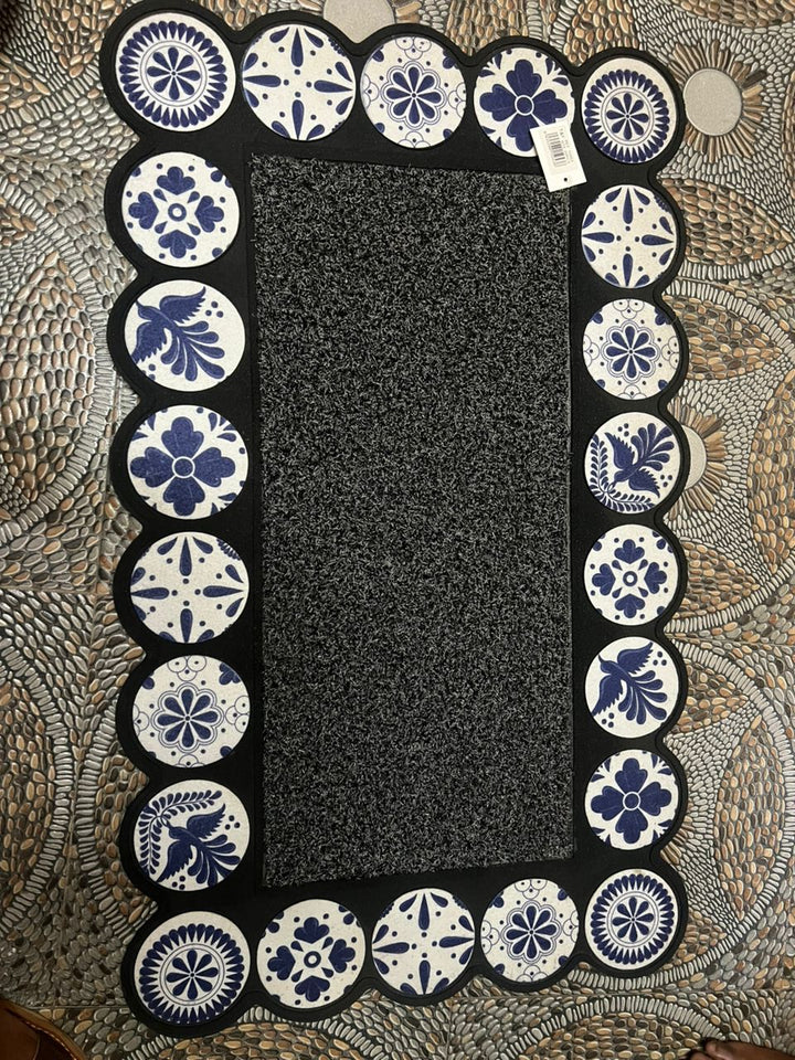 Tapis décoratif antidérapant motif céramique – 30x17 cm