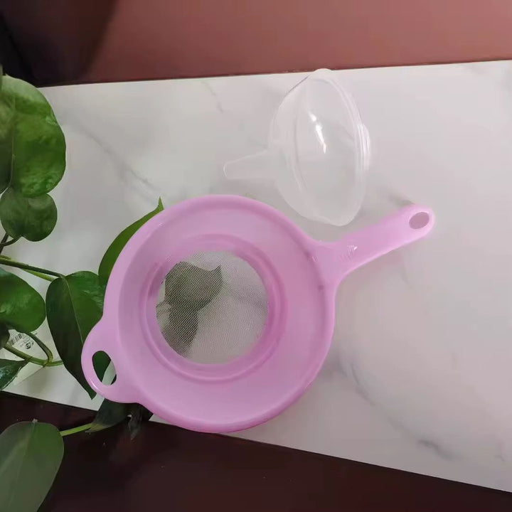 Passoire entonnoir 2-en-1 avec tamis fin – Pratique pour filtrer et transvaser
