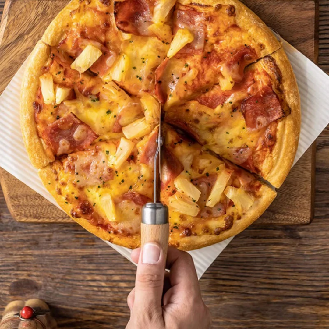 Coupe-Pizza Professionnel – Lame Inox &amp; Manche Imitation Bois
