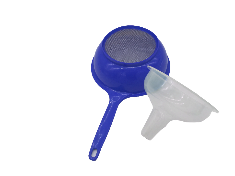 Passoire entonnoir 2-en-1 avec tamis fin – Pratique pour filtrer et transvaser